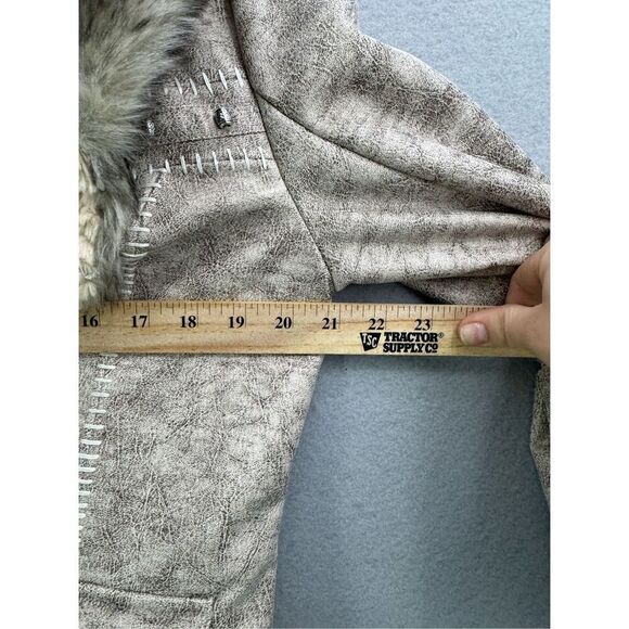 Powder River Outfitters Womens Tan Brown Faux Leather Fur Embellished Jacket Siz - Picture 8 of 8